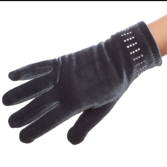 Urban Glam Rhinestone Cuff Velvet Gloves with Thinsulate Lining - Picture 3 of 3